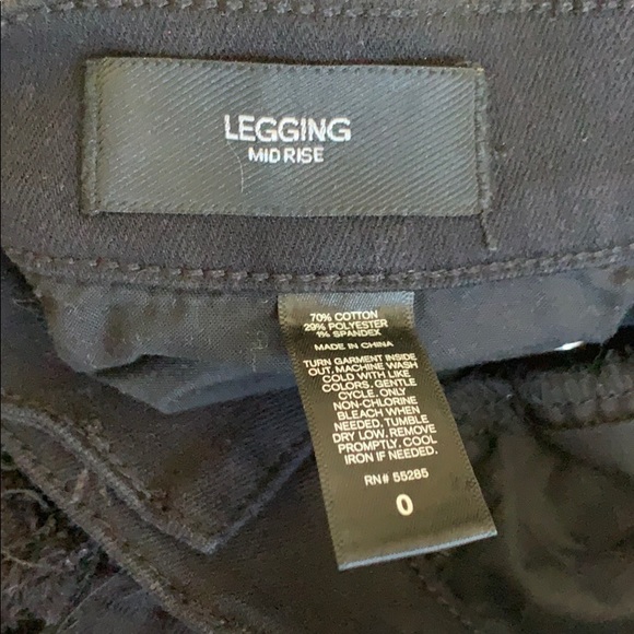 Black Express distressed mid rise jeans size 0 - Picture 3 of 4